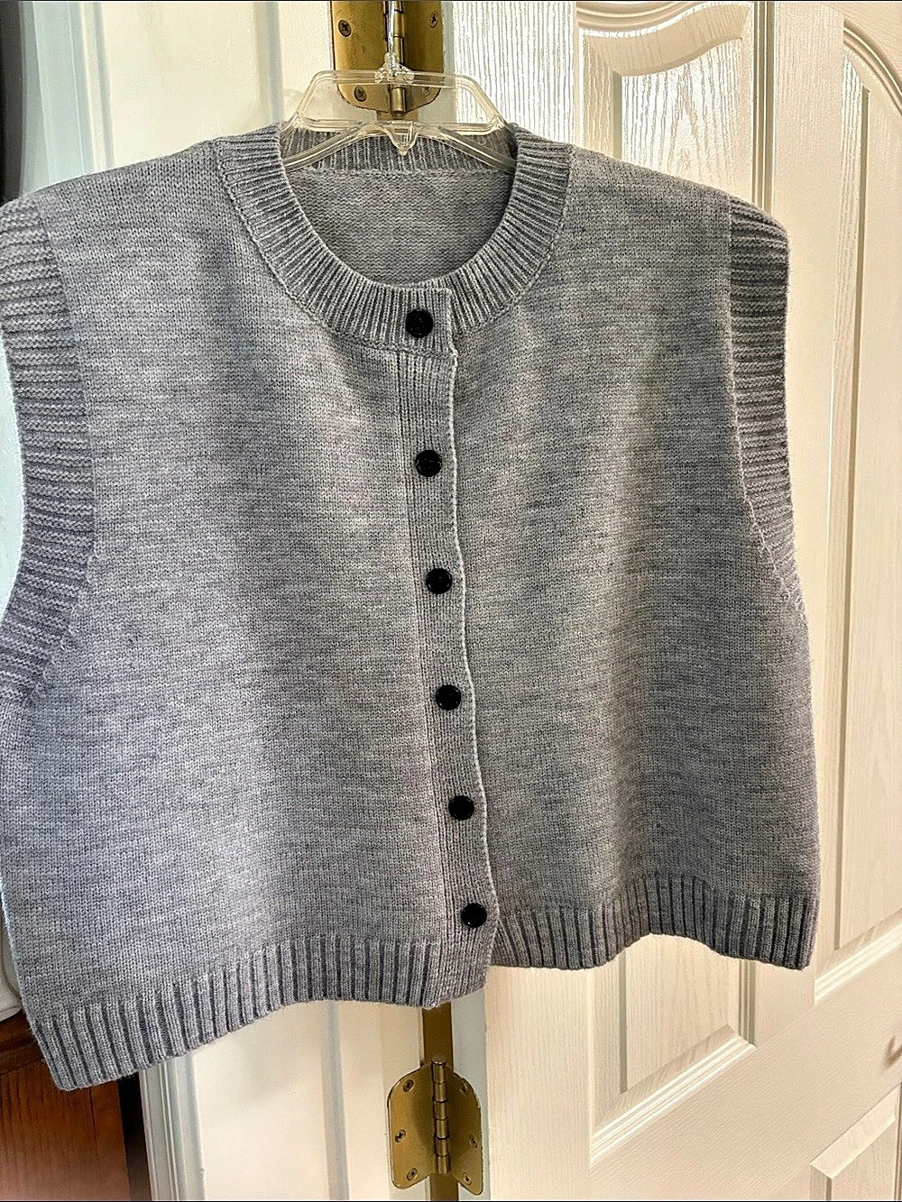 EMERY ROSE Gray Button Front Cardigan Large Like New